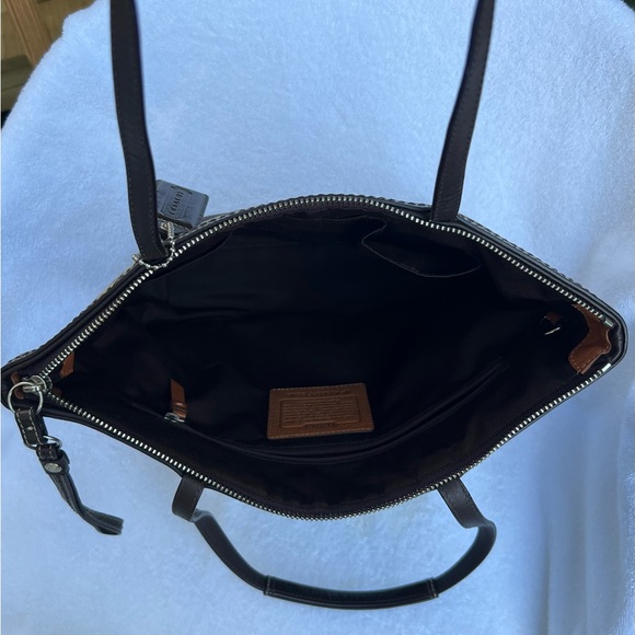 Coach purse - Picture 7 of 7